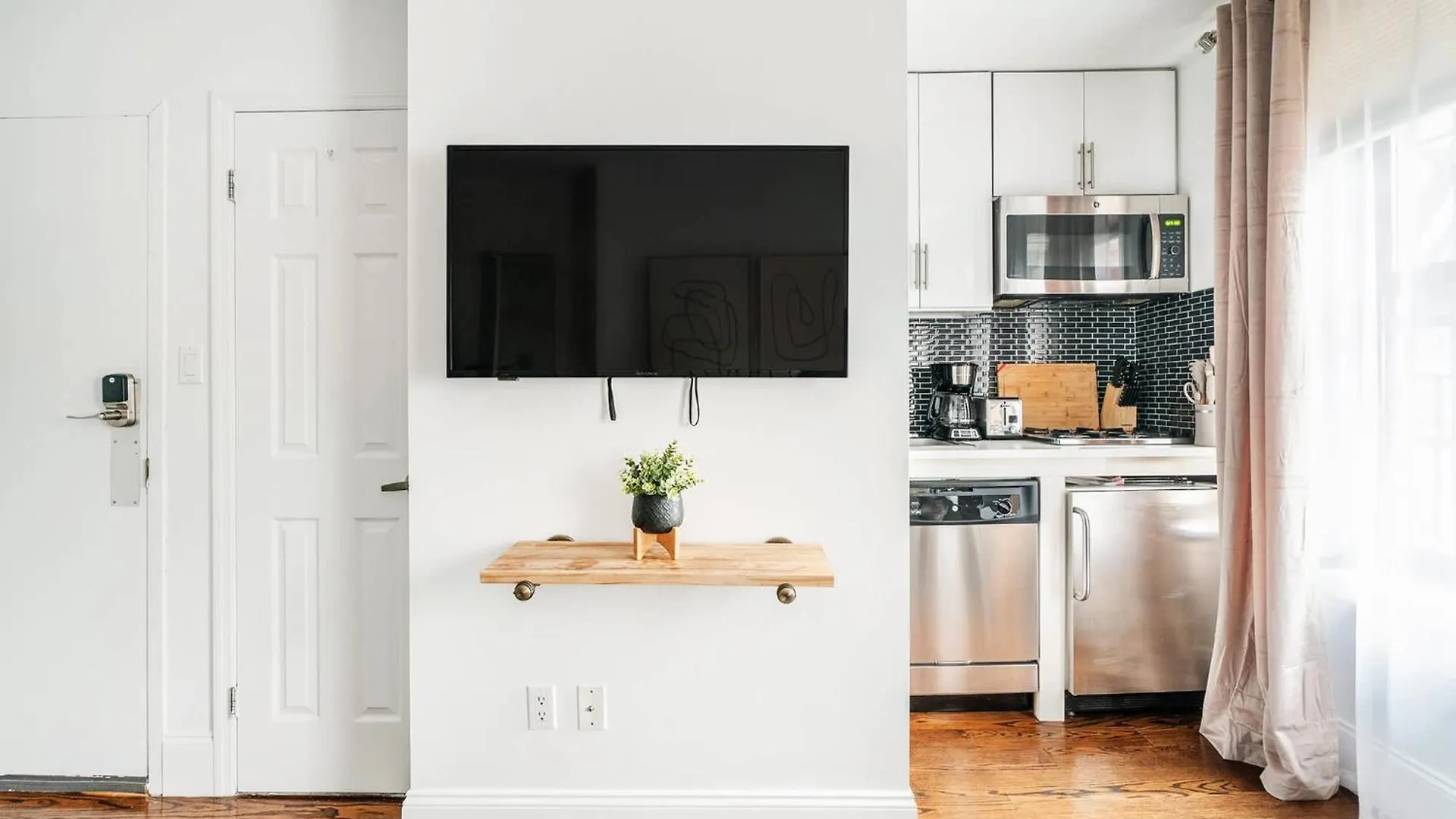 69-3B Prime Lower East Side Brand New 1Br Apt New York Appartement